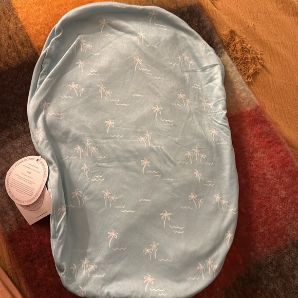 Silky Modal Mama Coco Cocoon swaddle with ocean size small - Picture 4 of 5